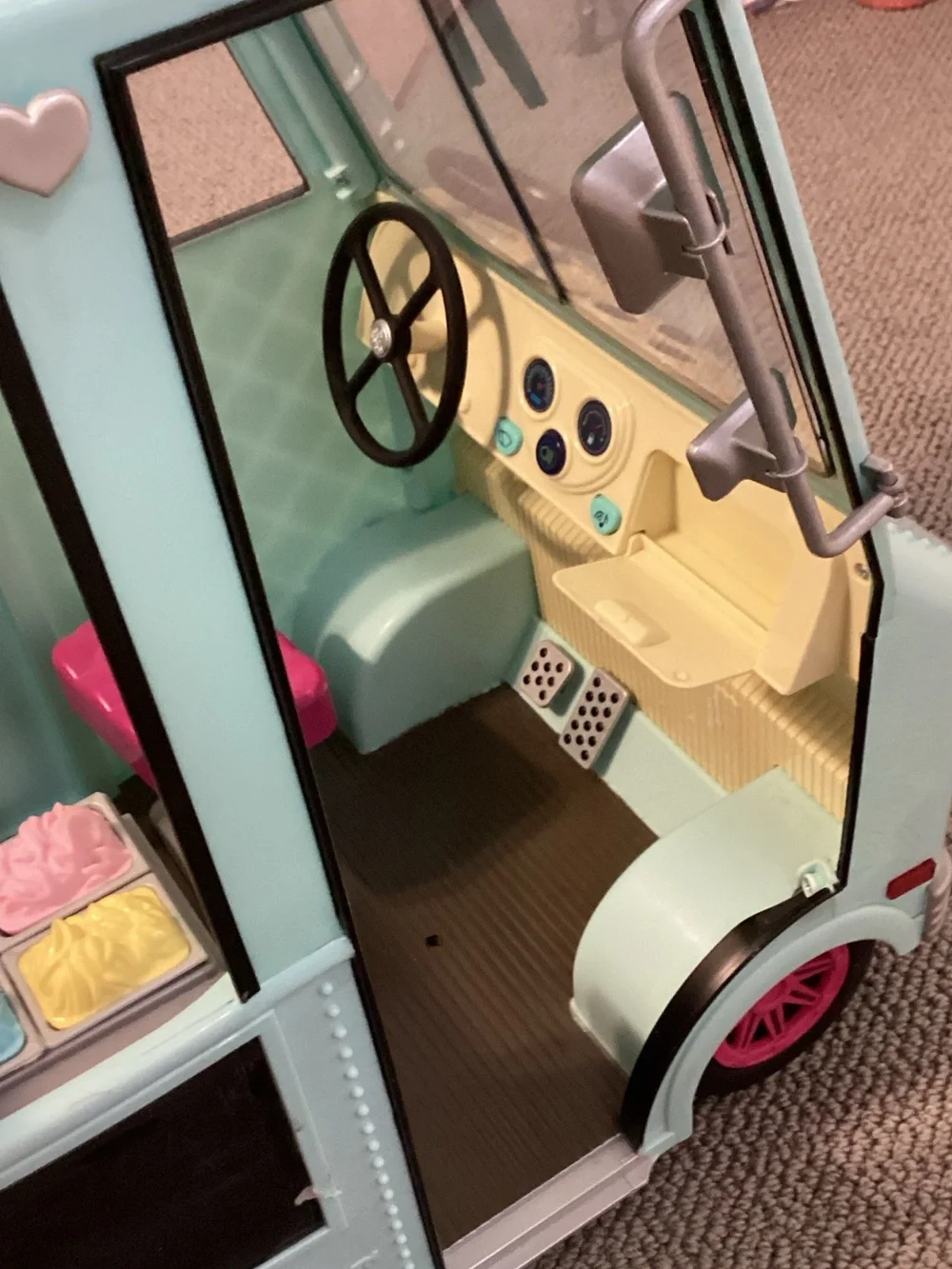 Mint Green Play Food Truck with Hot Pink Wheels - Kids Vehicle Toy